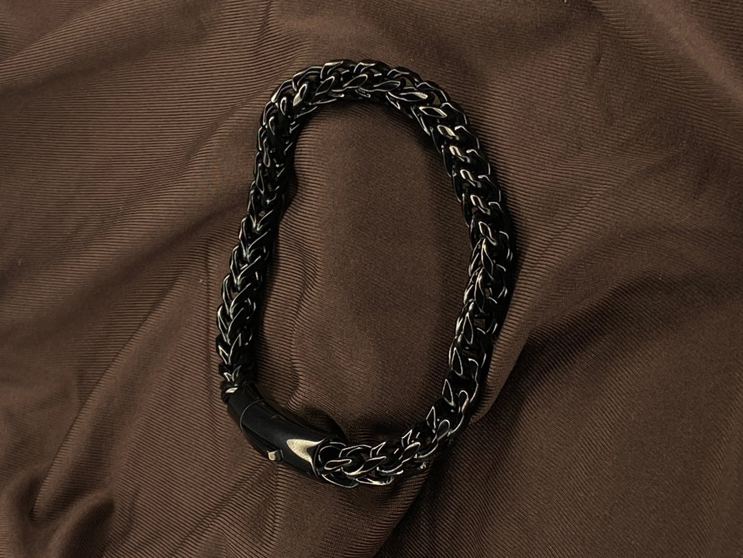 Masculine edge Charm bracelet for Men's Anti-tarnish