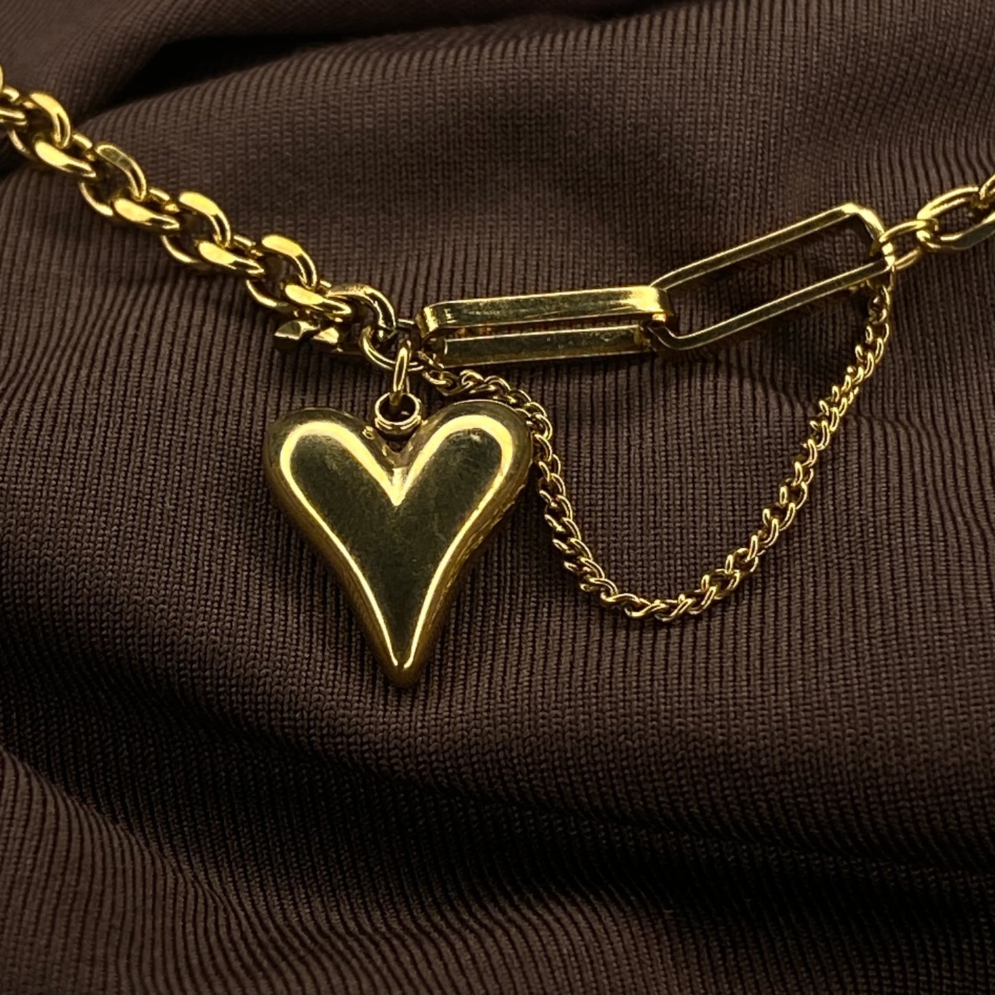 Ava-heart antitarnish Necklace
