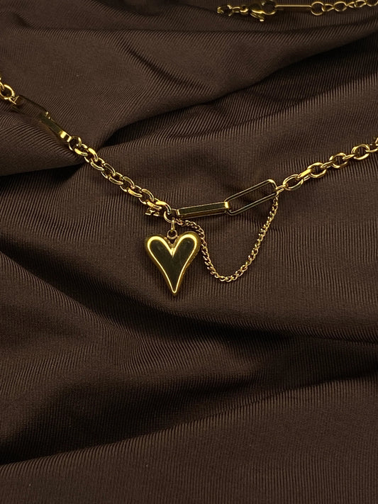 Ava-heart antitarnish Necklace